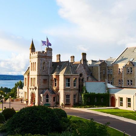The Culloden Estate And Spa Холивуд Екстериор снимка The main hotel building